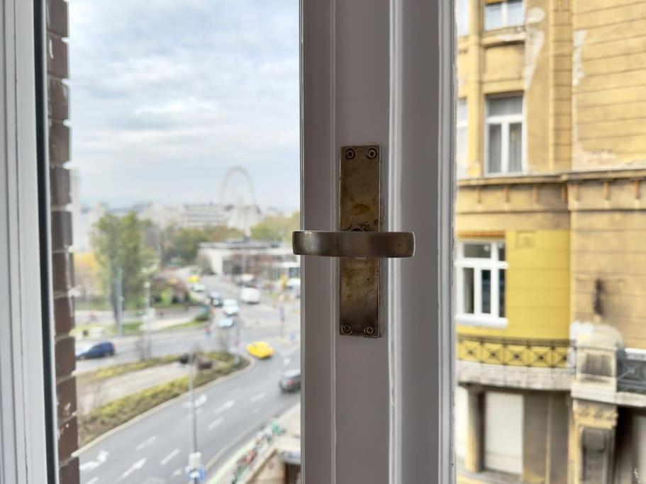 Premium Apartment By Hi - Central 2 Bedroom - Best View Budapesta Exterior foto
