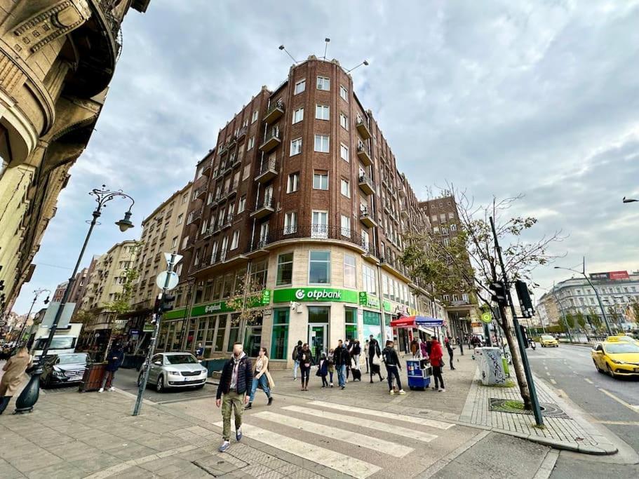 Premium Apartment By Hi - Central 2 Bedroom - Best View Budapesta Exterior foto